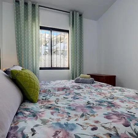 086 Relaxed 2 Bed, La Cala Golf Getaway With Sea Views Apartment